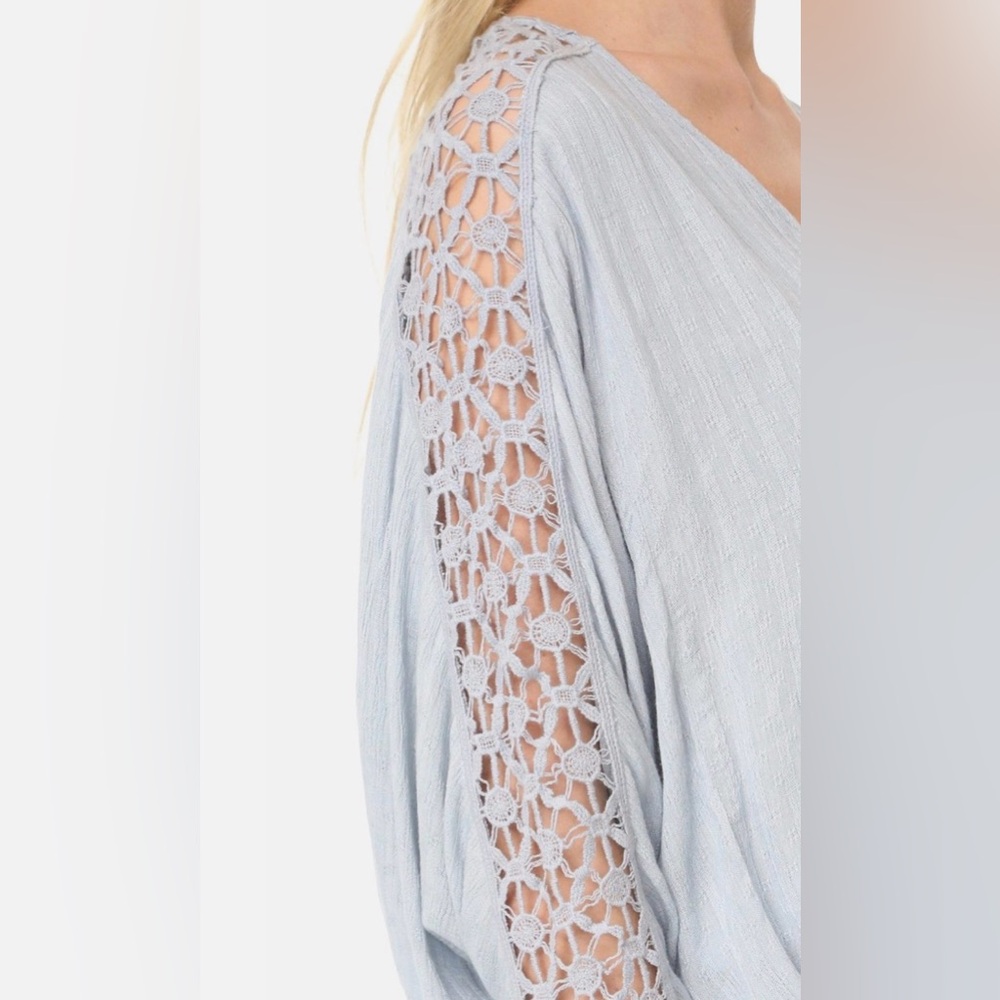 Free People Runaway Crochet Blouse Sky Blue M NWT Boho Cropped - Picture 5 of 11